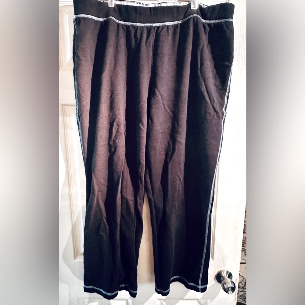 100% cotton comfy lounge pants Size 22/24W Black with light blue stitching